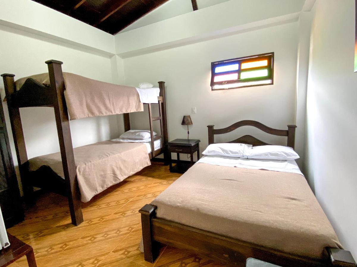 Hospedaje Casa Real Salamina Ngoại thất bức ảnh