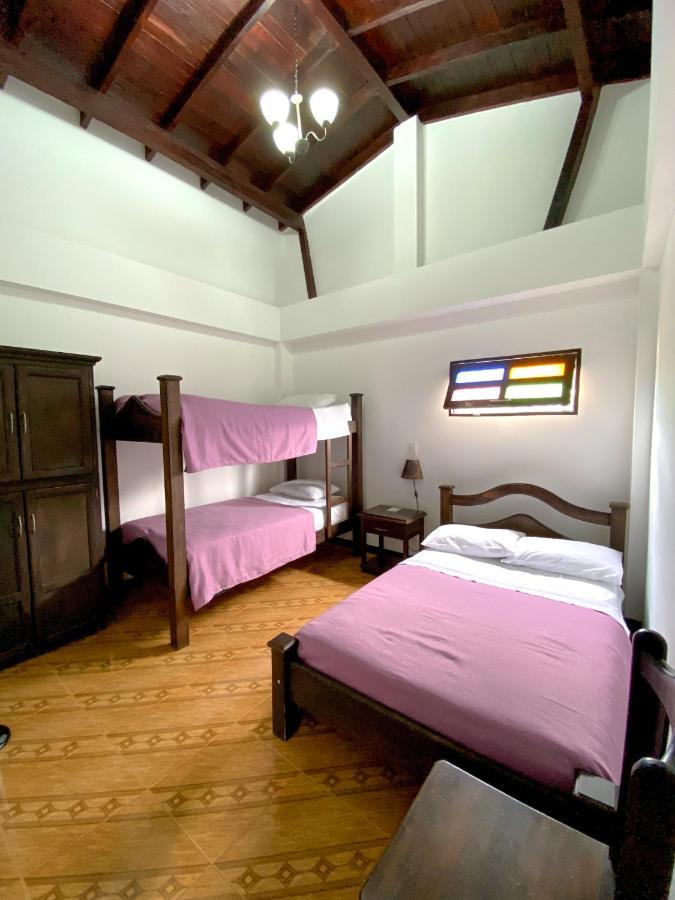 Hospedaje Casa Real Salamina Ngoại thất bức ảnh